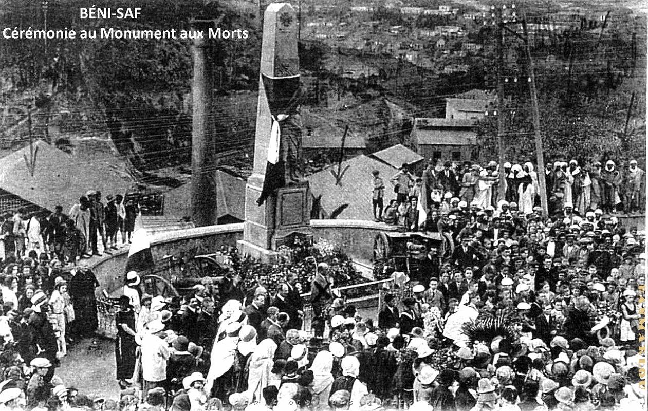 Beni-Saf - Ceremonie au Monument aux Morts.jpg